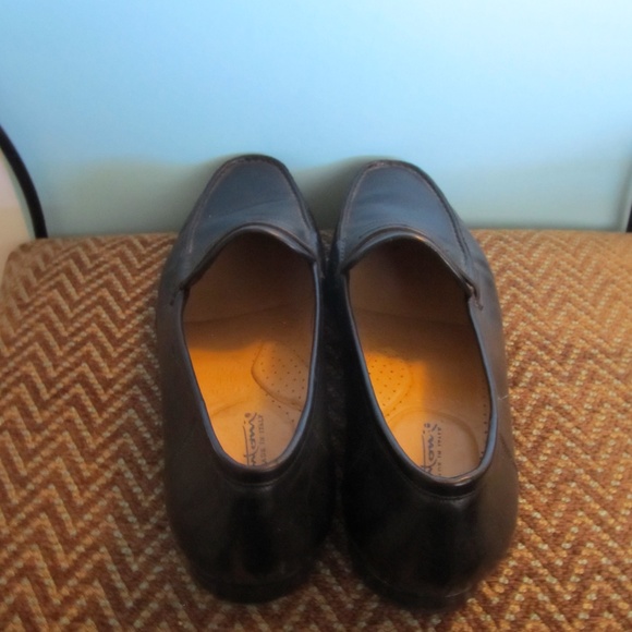 Men\'s Black Leather Santoni Italian Penny Loafers main image 4